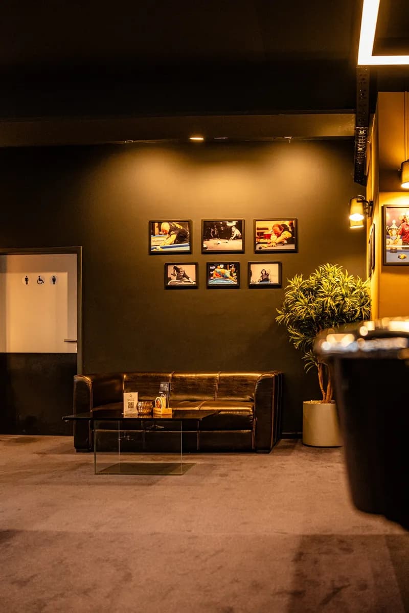Billardsalon MAX POOL BILLARD in Kirchheim bei München